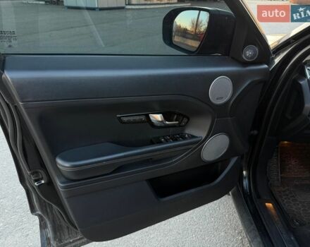 Черный Ленд Ровер Рендж Ровер Эвок, объемом двигателя 2.2 л и пробегом 165 тыс. км за 18800 $, фото 15 на Automoto.ua