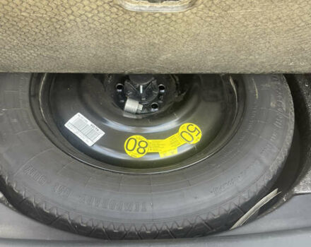 Чорний Ленд Ровер Рендж Ровер Евок, об'ємом двигуна 0 л та пробігом 146 тис. км за 18300 $, фото 8 на Automoto.ua