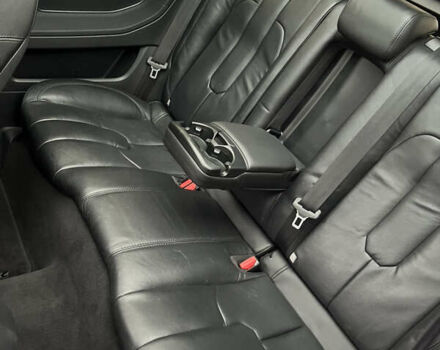 Черный Ленд Ровер Рендж Ровер Эвок, объемом двигателя 2 л и пробегом 212 тыс. км за 13800 $, фото 6 на Automoto.ua