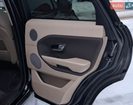 Чорний Ленд Ровер Рендж Ровер Евок, об'ємом двигуна 2 л та пробігом 230 тис. км за 16199 $, фото 18 на Automoto.ua