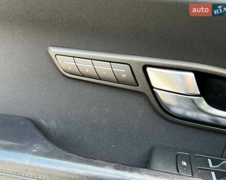 Черный Ленд Ровер Рендж Ровер Эвок, объемом двигателя 2 л и пробегом 172 тыс. км за 16900 $, фото 40 на Automoto.ua