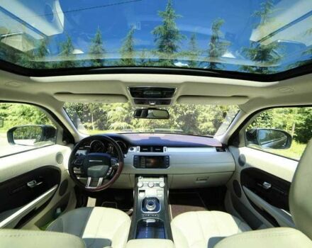 Чорний Ленд Ровер Рендж Ровер Евок, об'ємом двигуна 1.9 л та пробігом 176 тис. км за 13200 $, фото 5 на Automoto.ua