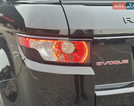 Чорний Ленд Ровер Рендж Ровер Евок, об'ємом двигуна 2 л та пробігом 160 тис. км за 12900 $, фото 27 на Automoto.ua