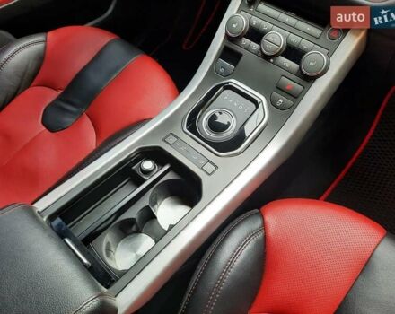 Черный Ленд Ровер Рендж Ровер Эвок, объемом двигателя 2 л и пробегом 122 тыс. км за 17002 $, фото 33 на Automoto.ua