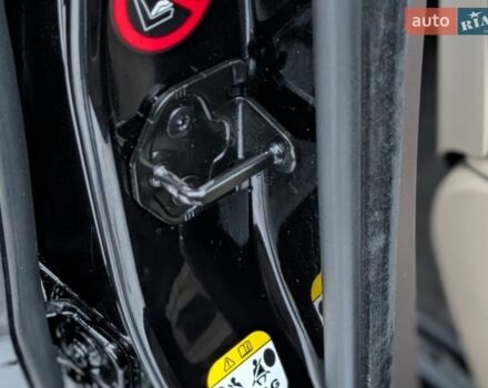 Чорний Ленд Ровер Рендж Ровер Евок, об'ємом двигуна 2 л та пробігом 230 тис. км за 16199 $, фото 27 на Automoto.ua