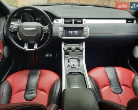 Чорний Ленд Ровер Рендж Ровер Евок, об'ємом двигуна 2 л та пробігом 122 тис. км за 16999 $, фото 5 на Automoto.ua