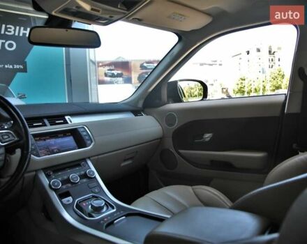 Чорний Ленд Ровер Рендж Ровер Евок, об'ємом двигуна 2.2 л та пробігом 153 тис. км за 23000 $, фото 13 на Automoto.ua