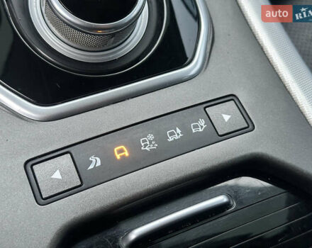 Чорний Ленд Ровер Рендж Ровер Евок, об'ємом двигуна 2 л та пробігом 160 тис. км за 13950 $, фото 38 на Automoto.ua