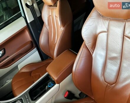 Чорний Ленд Ровер Рендж Ровер Евок, об'ємом двигуна 2.18 л та пробігом 200 тис. км за 18500 $, фото 16 на Automoto.ua