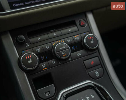 Черный Ленд Ровер Рендж Ровер Эвок, объемом двигателя 2.18 л и пробегом 150 тыс. км за 17500 $, фото 31 на Automoto.ua