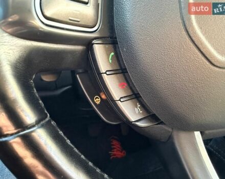 Чорний Ленд Ровер Рендж Ровер Евок, об'ємом двигуна 2.2 л та пробігом 165 тис. км за 18800 $, фото 23 на Automoto.ua