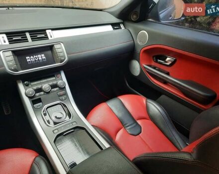 Чорний Ленд Ровер Рендж Ровер Евок, об'ємом двигуна 2 л та пробігом 122 тис. км за 16999 $, фото 7 на Automoto.ua