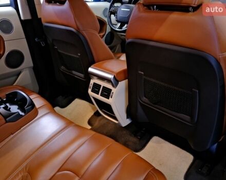 Чорний Ленд Ровер Рендж Ровер Евок, об'ємом двигуна 2 л та пробігом 94 тис. км за 14900 $, фото 37 на Automoto.ua