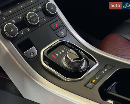 Чорний Ленд Ровер Рендж Ровер Евок, об'ємом двигуна 2 л та пробігом 125 тис. км за 17499 $, фото 19 на Automoto.ua