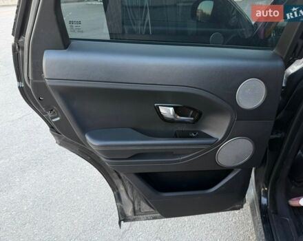 Черный Ленд Ровер Рендж Ровер Эвок, объемом двигателя 2.2 л и пробегом 165 тыс. км за 18800 $, фото 14 на Automoto.ua