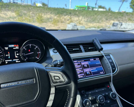 Чорний Ленд Ровер Рендж Ровер Евок, об'ємом двигуна 2.18 л та пробігом 148 тис. км за 18000 $, фото 3 на Automoto.ua