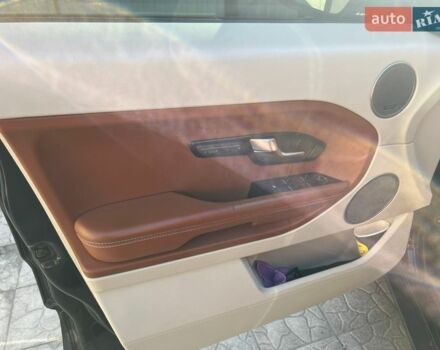 Чорний Ленд Ровер Рендж Ровер Евок, об'ємом двигуна 2.18 л та пробігом 200 тис. км за 18500 $, фото 11 на Automoto.ua