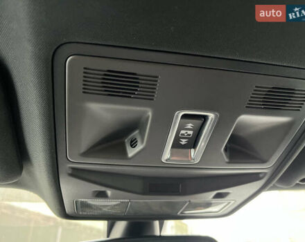 Черный Ленд Ровер Рендж Ровер Эвок, объемом двигателя 2 л и пробегом 212 тыс. км за 13800 $, фото 19 на Automoto.ua