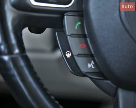 Чорний Ленд Ровер Рендж Ровер Евок, об'ємом двигуна 2.2 л та пробігом 153 тис. км за 23000 $, фото 22 на Automoto.ua