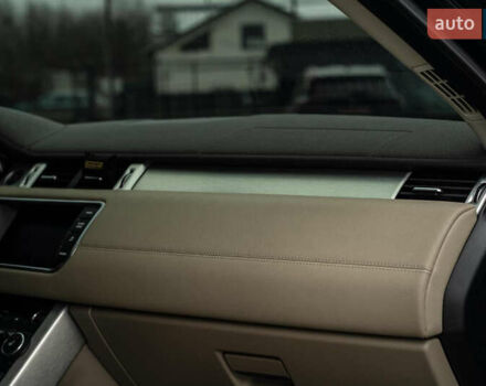 Черный Ленд Ровер Рендж Ровер Эвок, объемом двигателя 2.18 л и пробегом 150 тыс. км за 17500 $, фото 25 на Automoto.ua