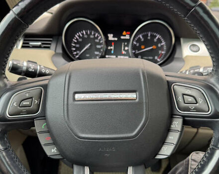 Чорний Ленд Ровер Рендж Ровер Евок, об'ємом двигуна 2 л та пробігом 160 тис. км за 20500 $, фото 3 на Automoto.ua