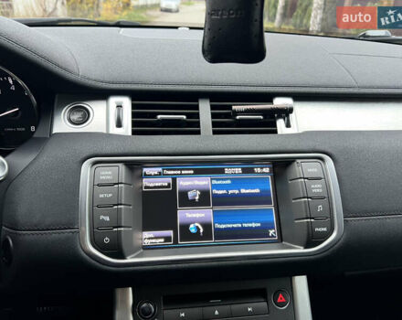 Чорний Ленд Ровер Рендж Ровер Евок, об'ємом двигуна 2 л та пробігом 197 тис. км за 13500 $, фото 34 на Automoto.ua