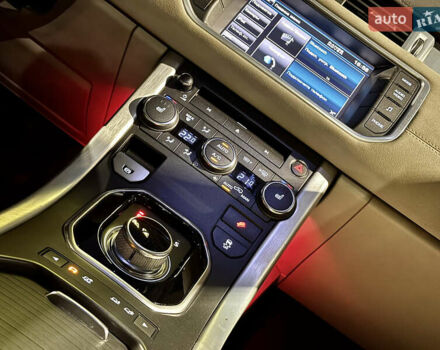 Черный Ленд Ровер Рендж Ровер Эвок, объемом двигателя 2.2 л и пробегом 139 тыс. км за 20999 $, фото 27 на Automoto.ua