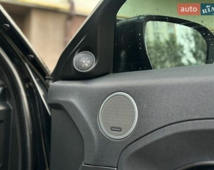 Чорний Ленд Ровер Рендж Ровер Евок, об'ємом двигуна 2 л та пробігом 167 тис. км за 15700 $, фото 13 на Automoto.ua