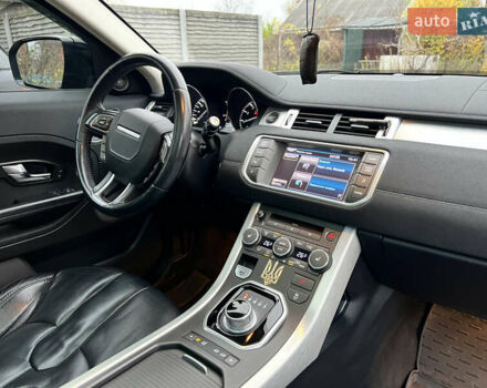 Чорний Ленд Ровер Рендж Ровер Евок, об'ємом двигуна 2 л та пробігом 197 тис. км за 13500 $, фото 27 на Automoto.ua