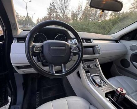 Черный Ленд Ровер Рендж Ровер Эвок, объемом двигателя 2.18 л и пробегом 220 тыс. км за 17000 $, фото 4 на Automoto.ua