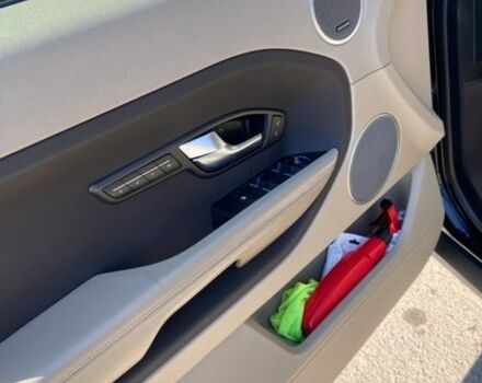 Чорний Ленд Ровер Рендж Ровер Евок, об'ємом двигуна 2 л та пробігом 186 тис. км за 16500 $, фото 14 на Automoto.ua