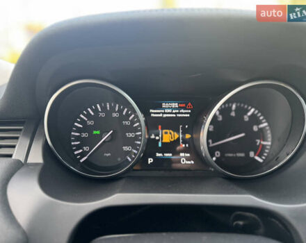 Черный Ленд Ровер Рендж Ровер Эвок, объемом двигателя 2 л и пробегом 210 тыс. км за 13999 $, фото 12 на Automoto.ua