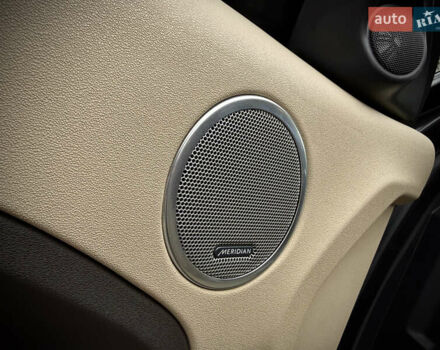 Черный Ленд Ровер Рендж Ровер Эвок, объемом двигателя 2 л и пробегом 150 тыс. км за 14700 $, фото 38 на Automoto.ua