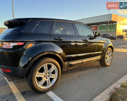 Черный Ленд Ровер Рендж Ровер Эвок, объемом двигателя 2 л и пробегом 179 тыс. км за 19500 $, фото 3 на Automoto.ua