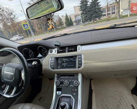 Чорний Ленд Ровер Рендж Ровер Евок, об'ємом двигуна 2 л та пробігом 160 тис. км за 20500 $, фото 16 на Automoto.ua