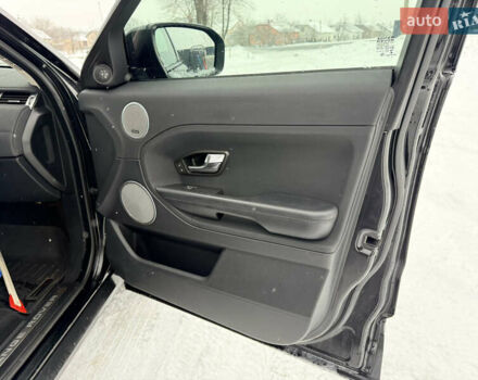 Черный Ленд Ровер Рендж Ровер Эвок, объемом двигателя 2 л и пробегом 260 тыс. км за 11799 $, фото 36 на Automoto.ua