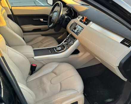 Черный Ленд Ровер Рендж Ровер Эвок, объемом двигателя 2 л и пробегом 179 тыс. км за 19500 $, фото 7 на Automoto.ua