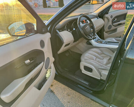 Черный Ленд Ровер Рендж Ровер Эвок, объемом двигателя 2 л и пробегом 179 тыс. км за 19500 $, фото 11 на Automoto.ua