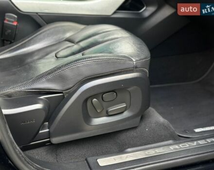 Чорний Ленд Ровер Рендж Ровер Евок, об'ємом двигуна 2 л та пробігом 167 тис. км за 15700 $, фото 12 на Automoto.ua