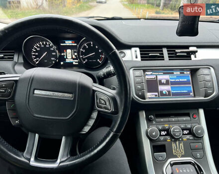 Чорний Ленд Ровер Рендж Ровер Евок, об'ємом двигуна 2 л та пробігом 197 тис. км за 13500 $, фото 33 на Automoto.ua