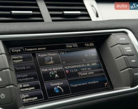 Чорний Ленд Ровер Рендж Ровер Евок, об'ємом двигуна 2.18 л та пробігом 251 тис. км за 14800 $, фото 73 на Automoto.ua