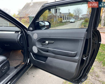 Чорний Ленд Ровер Рендж Ровер Евок, об'ємом двигуна 2 л та пробігом 197 тис. км за 13500 $, фото 23 на Automoto.ua
