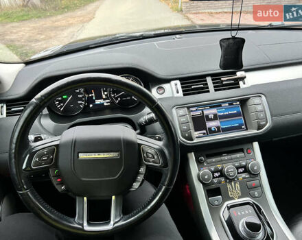 Чорний Ленд Ровер Рендж Ровер Евок, об'ємом двигуна 2 л та пробігом 197 тис. км за 13500 $, фото 38 на Automoto.ua