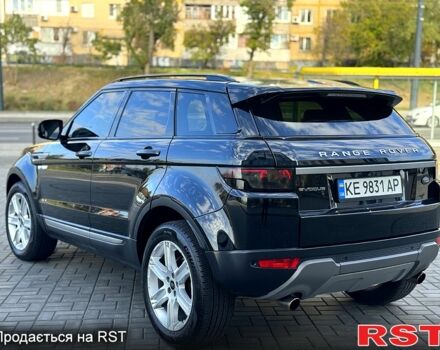 Черный Ленд Ровер Рендж Ровер Эвок, объемом двигателя 2 л и пробегом 210 тыс. км за 14500 $, фото 4 на Automoto.ua