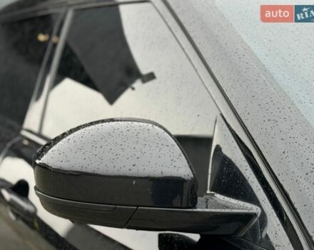 Чорний Ленд Ровер Рендж Ровер Евок, об'ємом двигуна 2.18 л та пробігом 251 тис. км за 14800 $, фото 20 на Automoto.ua