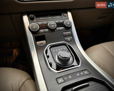 Черный Ленд Ровер Рендж Ровер Эвок, объемом двигателя 2 л и пробегом 150 тыс. км за 14700 $, фото 60 на Automoto.ua