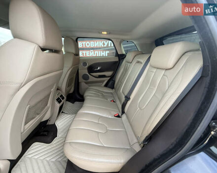 Чорний Ленд Ровер Рендж Ровер Евок, об'ємом двигуна 2.18 л та пробігом 182 тис. км за 18500 $, фото 13 на Automoto.ua