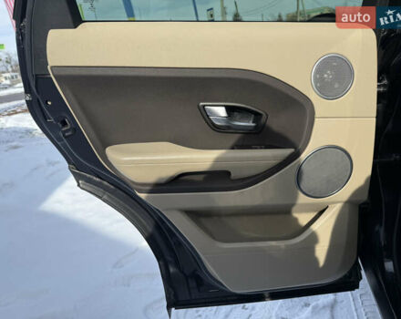 Чорний Ленд Ровер Рендж Ровер Евок, об'ємом двигуна 2.18 л та пробігом 182 тис. км за 18500 $, фото 17 на Automoto.ua