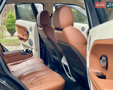 Черный Ленд Ровер Рендж Ровер Эвок, объемом двигателя 2 л и пробегом 145 тыс. км за 13995 $, фото 35 на Automoto.ua