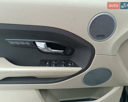 Чорний Ленд Ровер Рендж Ровер Евок, об'ємом двигуна 2 л та пробігом 89 тис. км за 14950 $, фото 8 на Automoto.ua